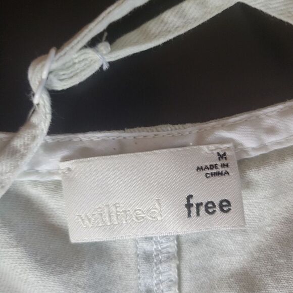 Wilfred Free Aritzia Chambray Pearl Button Up Dress Size Medium - Picture 6 of 11